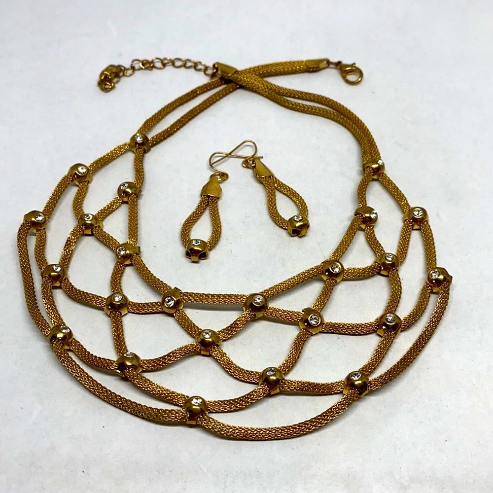 Beautiful vintage mesh web necklace and earrings by Yousi